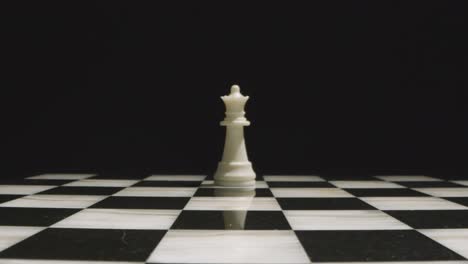 3,100+ Queen Chess Piece Stock Videos and Royalty-Free Footage