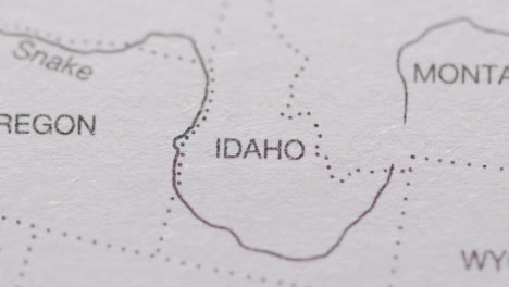 Close-Up-On-Page-Of-Atlas-Or-Encyclopaedia-With-USA-Map-Showing-States-Of-Oregon-And-Idaho-1