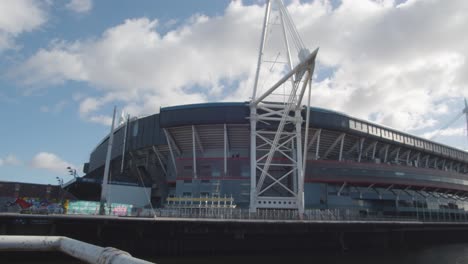 Exterior-Del-Estadio-Deportivo-Del-Principado-En-Cardiff-Gales-5