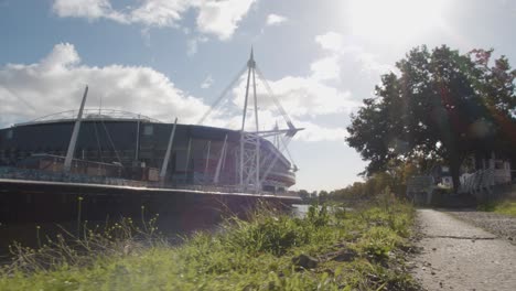 Exterior-Del-Estadio-Deportivo-Del-Principado-En-Cardiff-Gales-8
