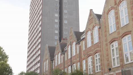 Exterior-Of-Contrasting-Housing-Types-In-London-Tower-Hamlets-UK