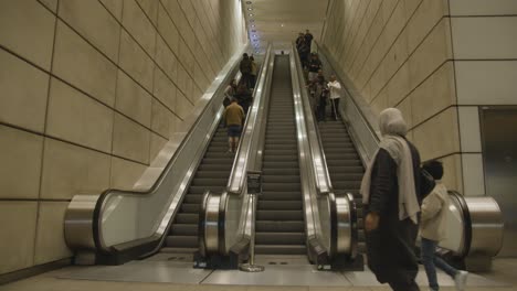 Passengers-On-Escalators-At-Canary-Wharf-Underground-Station-4