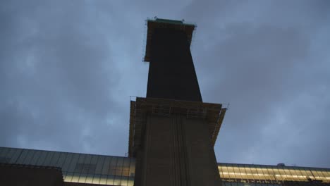 Exterior-Of-Tate-Modern-Art-Gallery-On-London's-South-Bank-At-Dusk