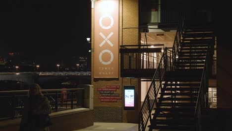 Exterior-Of-Oxo-Tower-Wharf-On-London's-South-Bank-At-Night