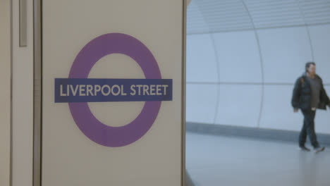 Close-Up-Of-Station-Sign-For-New-Elizabeth-Line-Tube-Link-At-London-Liverpool-Street-UK-2