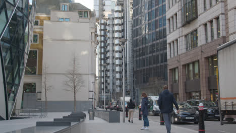 Außenansicht-Des-Lloyds-Gebäudes-Mit-Modernen-Büros-In-Der-City-Of-London,-Großbritannien