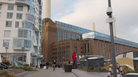 Luxuswohnungen-In-Der-Battersea-Power-Station-Development-In-London-Uk-2
