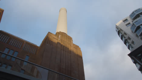Camera-Spins-Showing-Battersea-Power-Station-Development-In-London-UK-And-Luxury-Apartments-