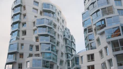 Luxury-Housing-Apartments-At-Battersea-Power-Station-Development-In-London-UK-9