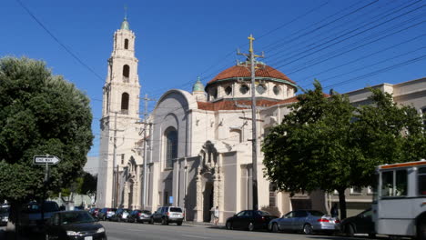 San-Francisco-California-Mission-Dolores-Basilica-and-traffic