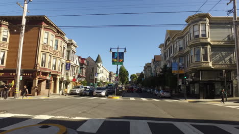 San-Francisco-California-leaving-intersection