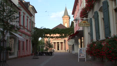Germany-Rhineland-Pfalz-town-street-and-church