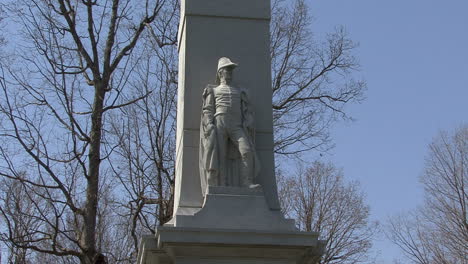 Monumento-Del-Campo-De-Batalla-De-Illinois