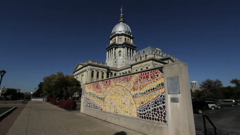Illinois-capitol-Springfield-mural
