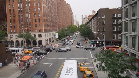 New-York-City-Traffic_High-Angle-looking-down-at-traffic