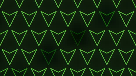 Symmetrisches-Dreieckiges-Muster-Aus-Grünen-Pfeilen-Auf-Schwarzem-Hintergrund