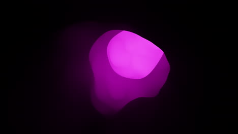 Leuchtendes-Violettes-Licht-Durchdringt-Die-Dunkelheit