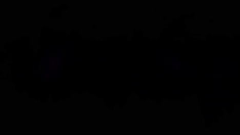Leuchtendes-Violettes-Licht-Auf-Dunklem-Hintergrund,-Auffälliges-Hintergrundbild-Oder-Website-Hintergrunddesign