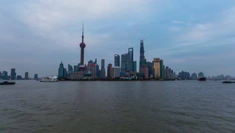 Shanghai-Cityscape-and-Huangpu-River