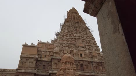 Tanjore-Tamilnadu--India--July-08-2019-Tilt-down-view-of-the-world-famous-Brihadisvara-Temple-in-Thanjavur