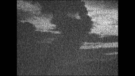 1945-Amateur-Footage-of-Trinity-Atomic-Test-02