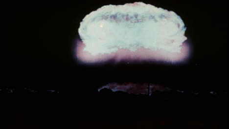 1952-Upshot-Knothole-Grable-Atomic-Bomb-Test-02