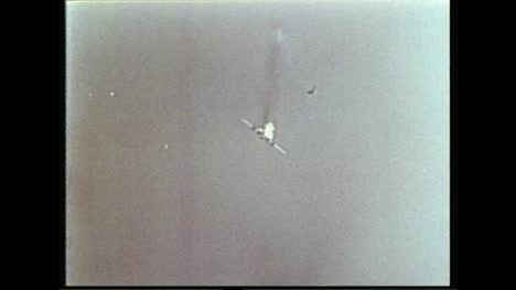 Archive-Clip-of-Soviet-Plane-Debris-Plummeting-After-High-Altitude-Nuclear-Detonation-02