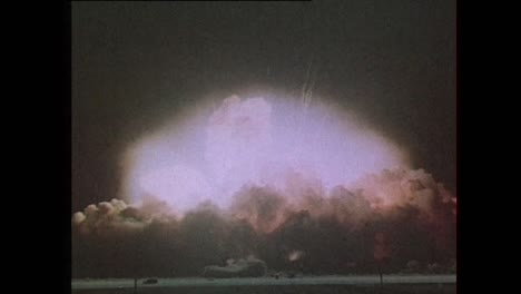 1953-Atomic-Bomb-Explosion-01