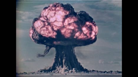 1951-Nuclear-Bomb-Explosion