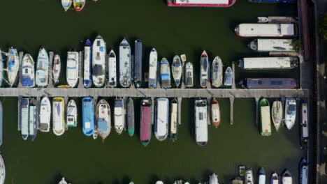 Drone-Shot-Panorámica-A-Través-De-Bristol-Waterfront