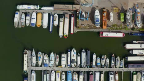 Drone-Shot-Moving-Across-Bristol-Waterfront-03