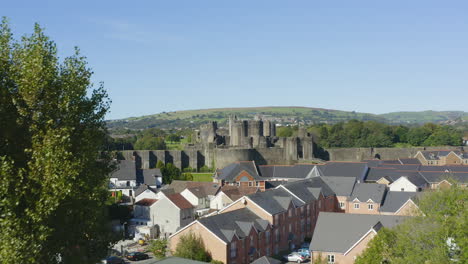 Drone-Shot-Approaching-Caerphilly-Castle-03