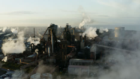 Drone-Shot-Approaching-Steel-Manufacturing-Plant-In-Port-Talbot-01