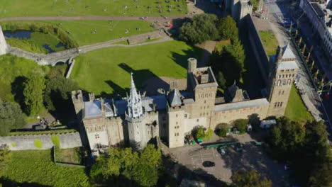 Drone-Shot-Approaching-Cardiff-Castle-In-Wales-01