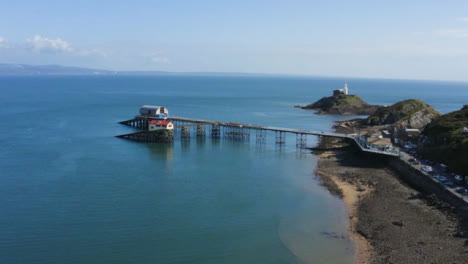 Drone-Shot-Pulling-Away-from-Mumbles-Pier-01