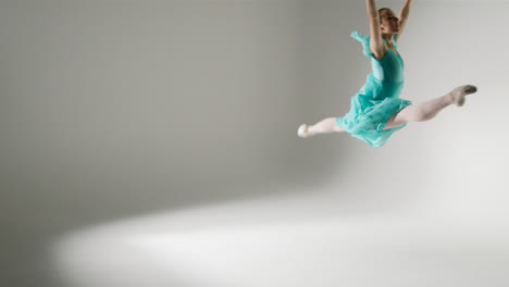 Wide-Shot-of-Young-Ballet-Dancer-Dancing-Around-Room
