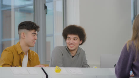 Wide-Shot-of-Students-Talking-During-a-Class