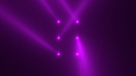 Leuchtende-Violette-Scheinwerferstrahlen-Auf-Der-Bühne