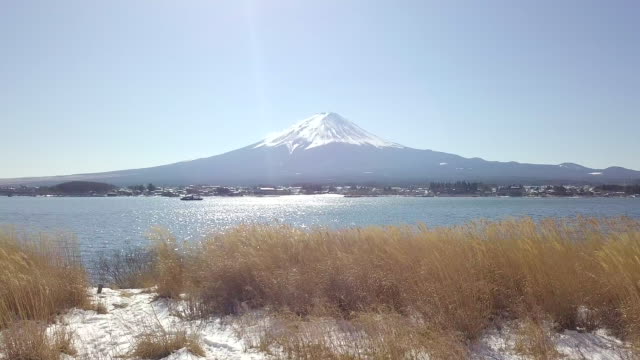 Fuji-Vulkan-im-schönen-Winter-Japan