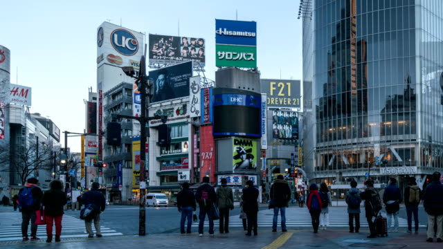 4K-Time-Lapse-:-Pedestrian-crowed-at-Tokyo-Shibuya-Crossing