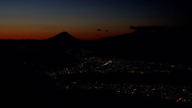 Fuji-und-Nachtansicht