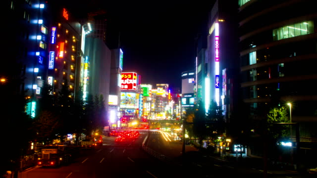 Nacht-Zeitraffer-4K-Auflösung-bei-Shinjuku-Yasukuni-Ave-breite-erschossen