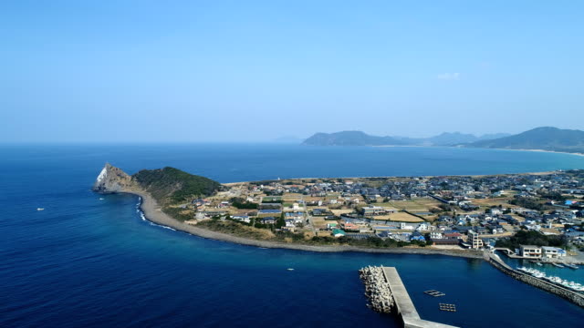 landscape-of-Itoshima-city-in-Japan