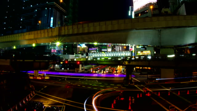 Intersection-near-shibuya-station-night-lapse-slow-shutter