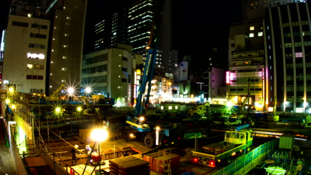En-construcción-la-noche-caer-en-shibuya-obturador-lento