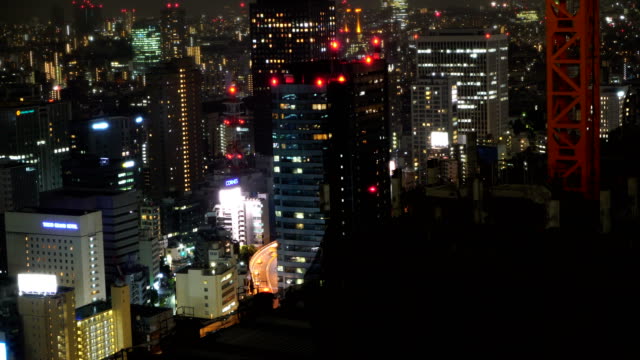 Tokyo-Night-Life