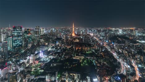 Tokio,-Japón,-Timelapse---horizonte-de-Tokio-de-noche-desde-el-Museo-Mori-gran-angular