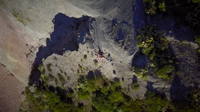 Aerial-view-of-group-of-people-at-Irazu-volcano-in-Costa-Rica.