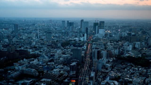 sunset-time-lapse-of-the-route-3-(-shuto-expressway)-mori-tower-in-tokyo