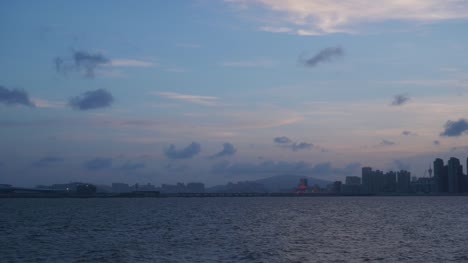 puesta-de-sol-cielo-zhuhai-ciudad-Bahía-lenta-panorama-4k-china